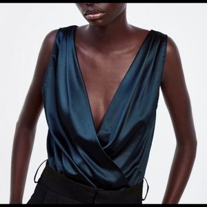Zara midnight blue v-neck bodysuit size xs